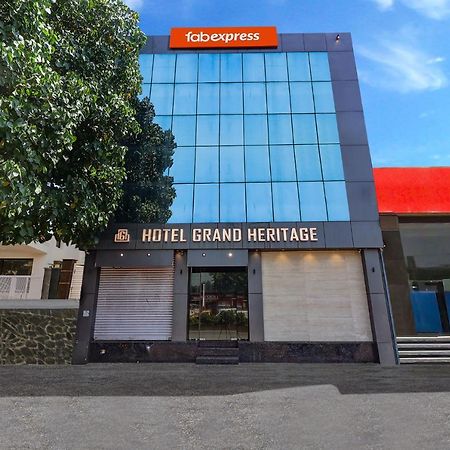 Fabhotel Grand Heritage Kurla West Мумбай Екстериор снимка